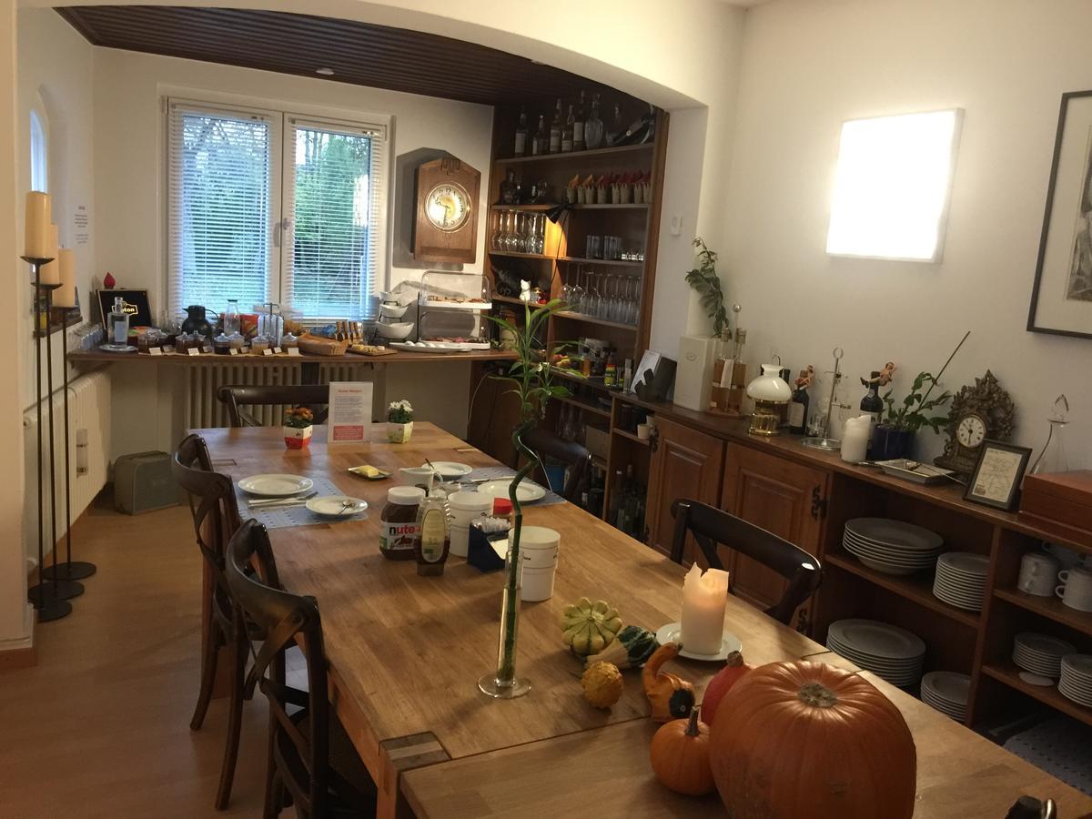 Villa Grazia - Bed & Breakfast Romanshorn Exteriör bild
